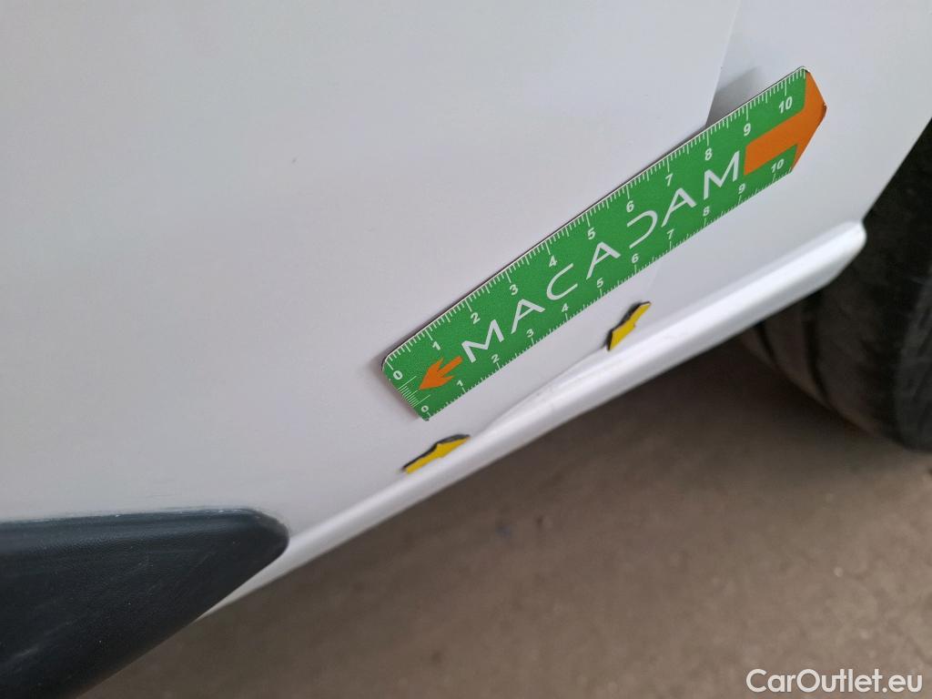  Peugeot  Expert  Fourgon Asphalt L2 2.0 HDi 120CV BVM6 E6dT #17