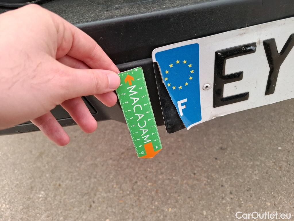  Iveco  Daily IVECO  VU 2p Châssis cabine (+)3.0 35C15H 3750 TOR #32