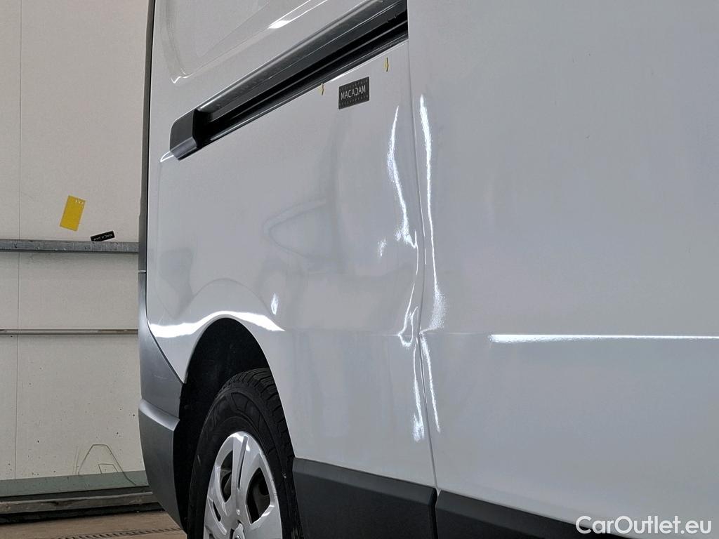  Fiat  Talento FIAT   2016 4P  Fourgon tôlé FT 13 LH1  16 Mtjet 95 Pack Pro Nav #16