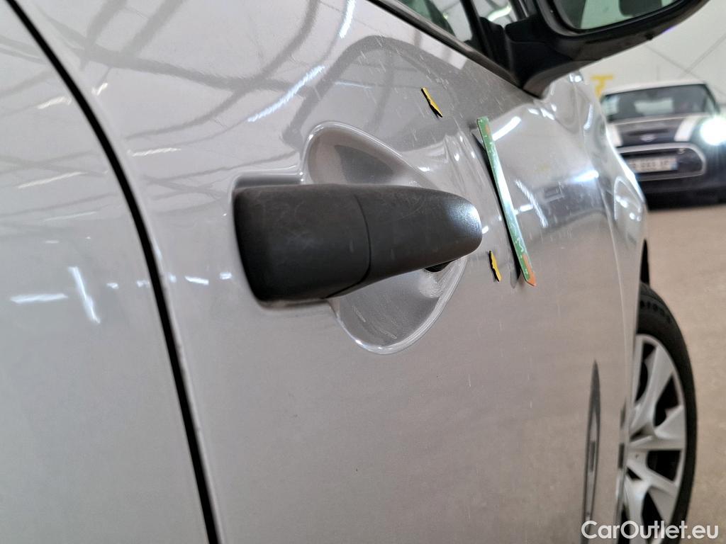  Peugeot  208  Affaire Premium 1.6 HDi 100CV BVM5 E6 #11