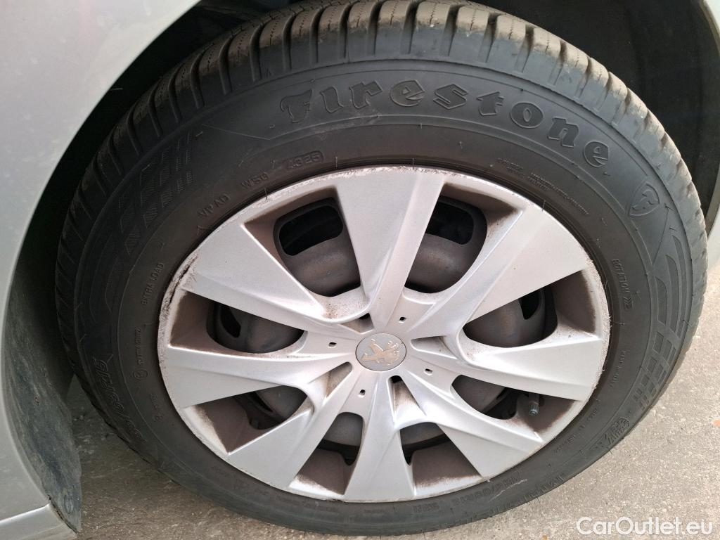  Peugeot  208  Affaire Premium 1.6 HDi 100CV BVM5 E6 #30