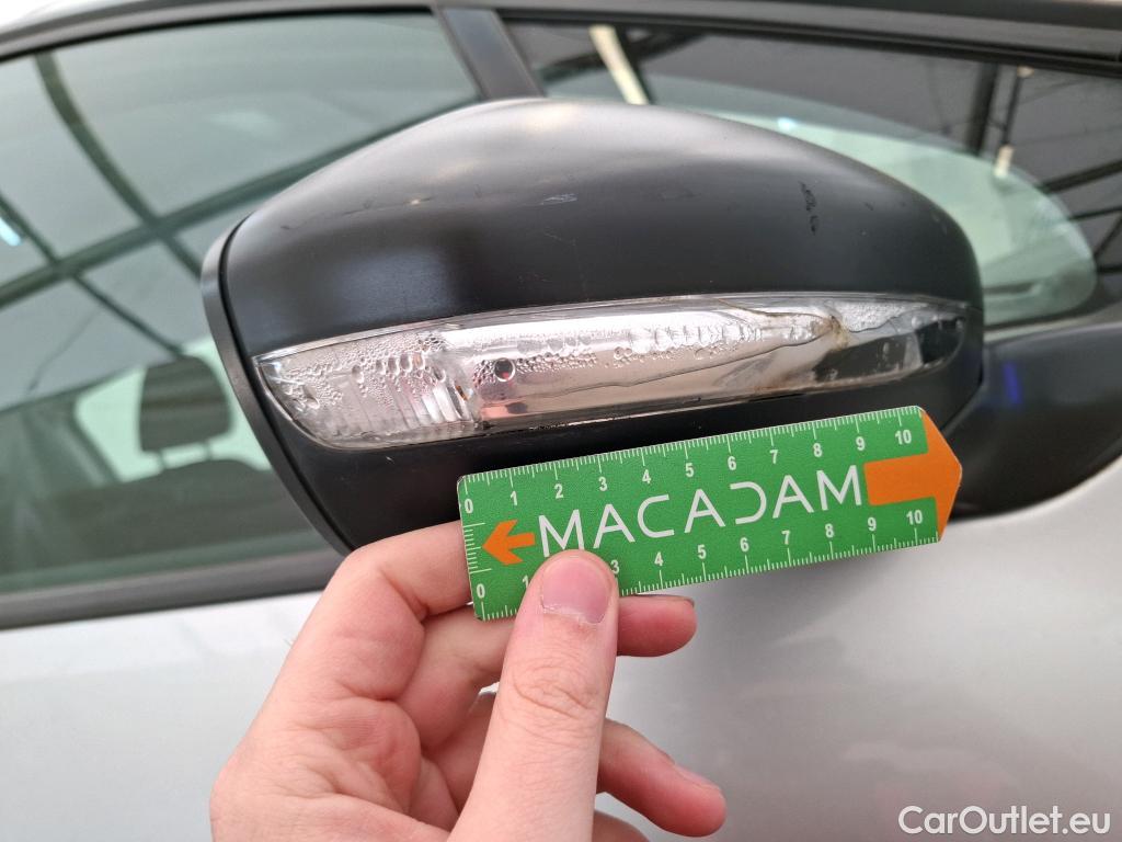  Peugeot  208  Affaire Premium 1.6 HDi 100CV BVM5 E6 #25