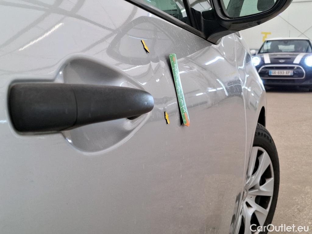  Peugeot  208  Affaire Premium 1.6 HDi 100CV BVM5 E6 #10