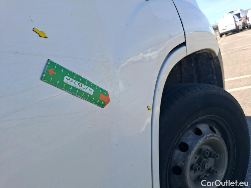  Peugeot  Boxer PEUGEOT  / 2014 / 4P / Fourgon tôlé BlueHDi S&S 120 PREMIUM 335 L2H2 #4