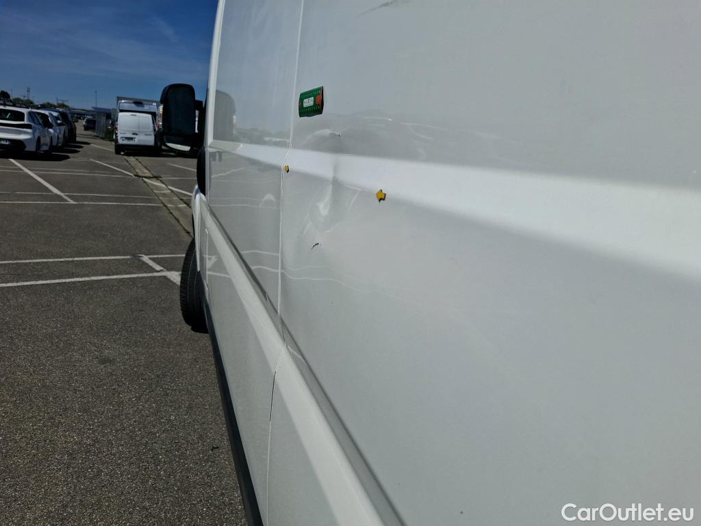  Peugeot  Boxer PEUGEOT  / 2014 / 4P / Fourgon tôlé BlueHDi S&S 120 PREMIUM 335 L2H2 #19