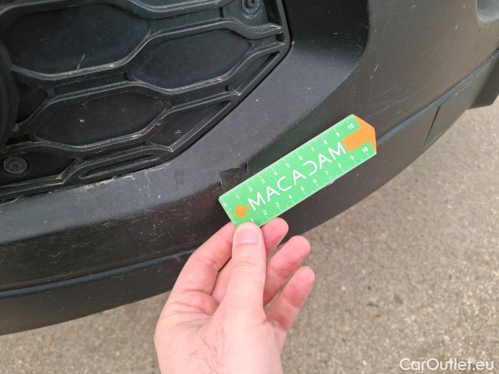  Iveco  Daily IVECO  VU 2p Châssis cabine (+)3.0 35C15H 3750 TOR #40