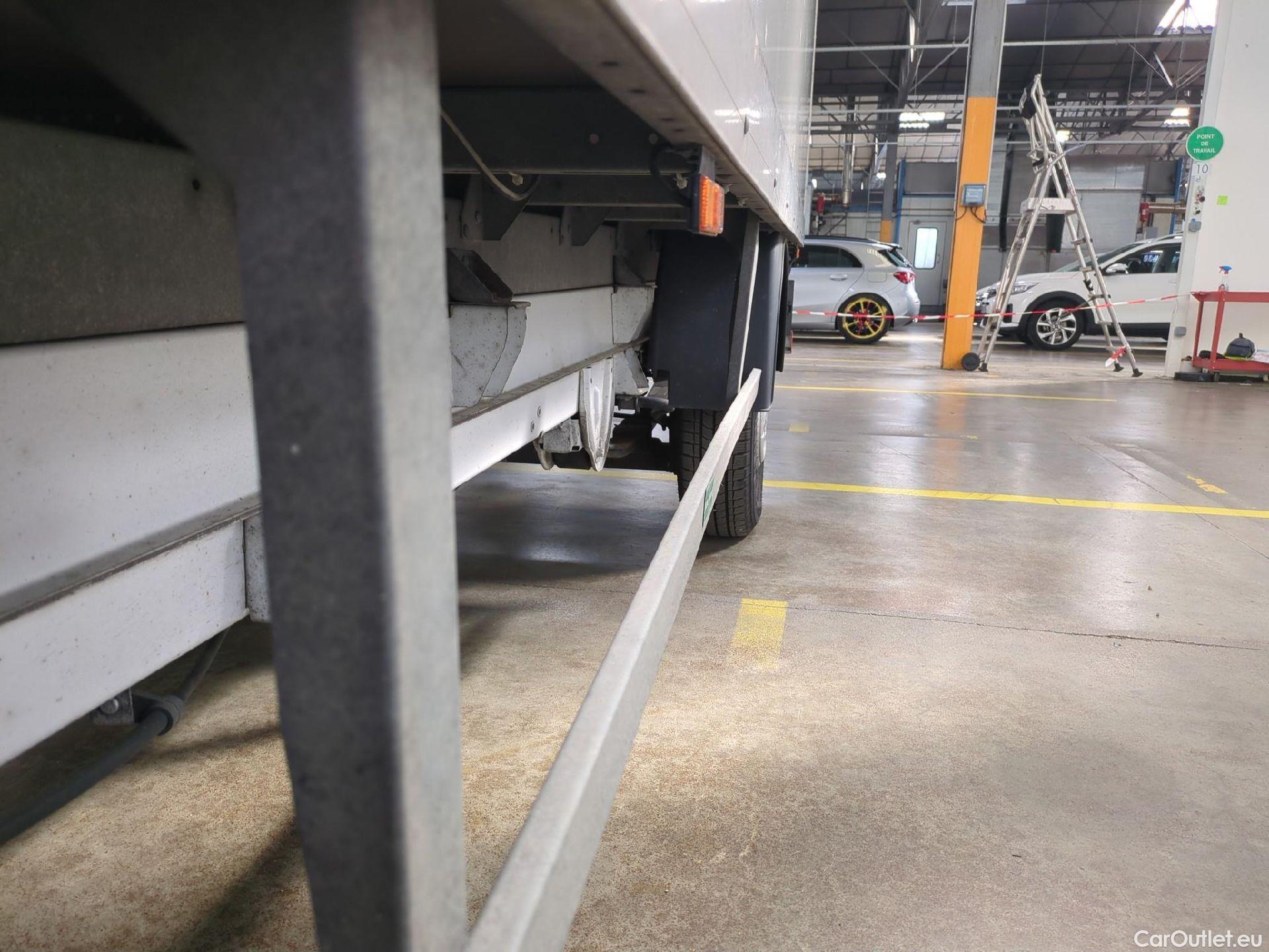  Fiat  Ducato FIAT  SC VU 2p Châssis cabine 3.5 L 2.3 Multijet 130 Pack Pro Nav #32