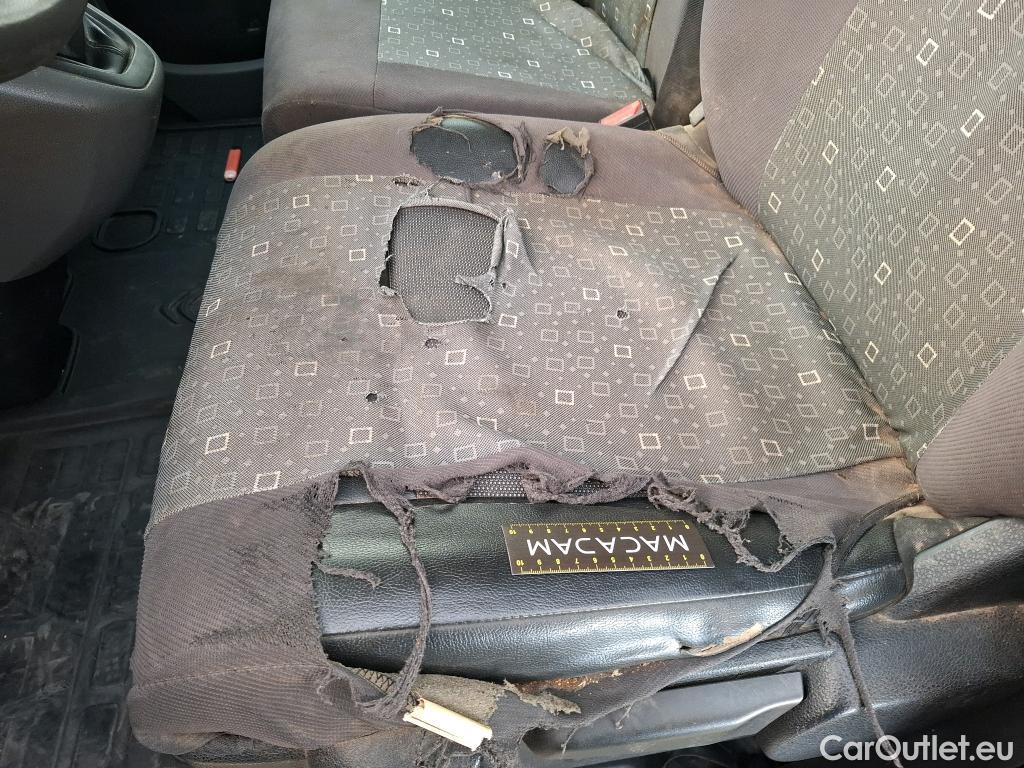  Citroen  Jumpy  Fourgon Control M 2.0 BlueHDi 120CV BVM6 E6dT #36