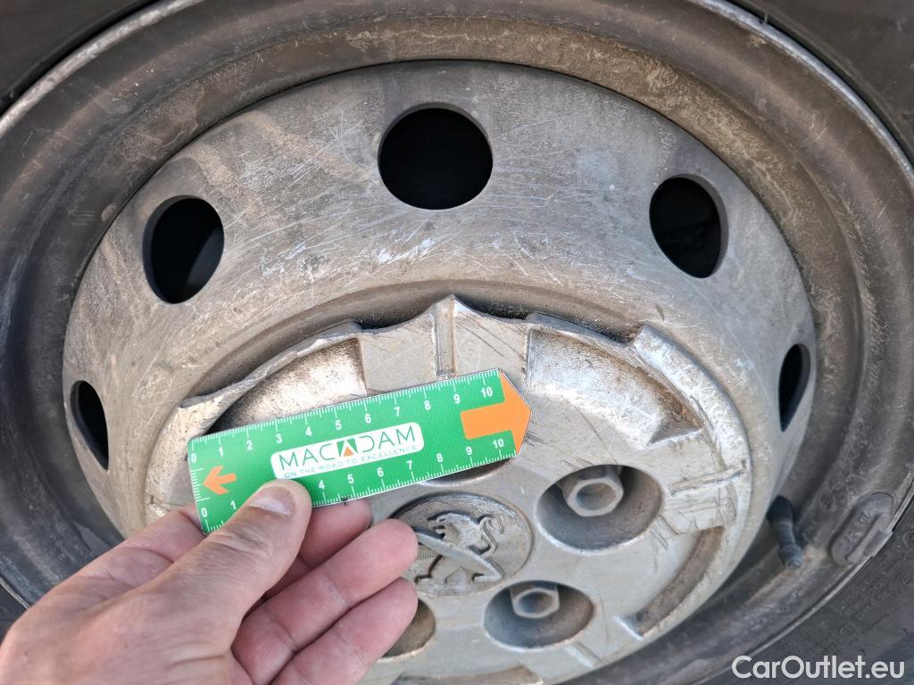  Peugeot  Boxer PEUGEOT  / 2014 / 4P / Fourgon tôlé BlueHDi S&S 120 PREMIUM 335 L2H2 #66