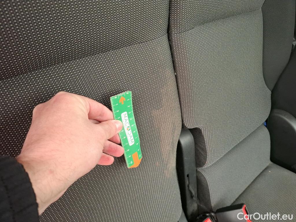  Toyota  Proace TOYOTA  City / 2019 / 4P / Fourgonnette 1.5 Medium 100 D-4D Business #50