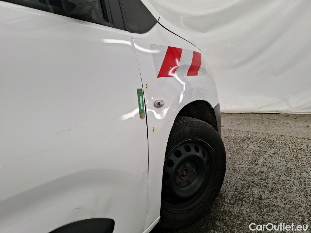  Toyota  Proace TOYOTA  City / 2019 / 4P / Fourgonnette 1.5 Medium 100 D-4D Business #19