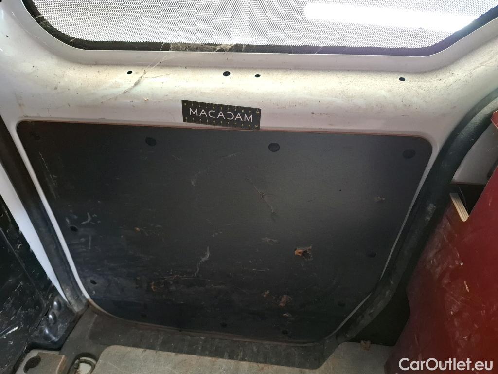  Renault  Kangoo  Express Maxi Grand Confort 1.5 dCi 90CV BVM5 E6 #6