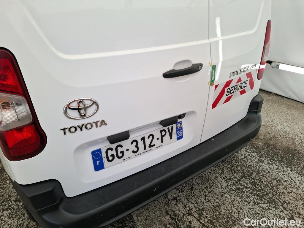  Toyota  Proace TOYOTA  City / 2019 / 4P / Fourgonnette 1.5 Medium 100 D-4D Business #44