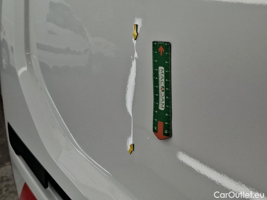  Toyota  Proace TOYOTA  City / 2019 / 4P / Fourgonnette 1.5 Medium 100 D-4D Business #27