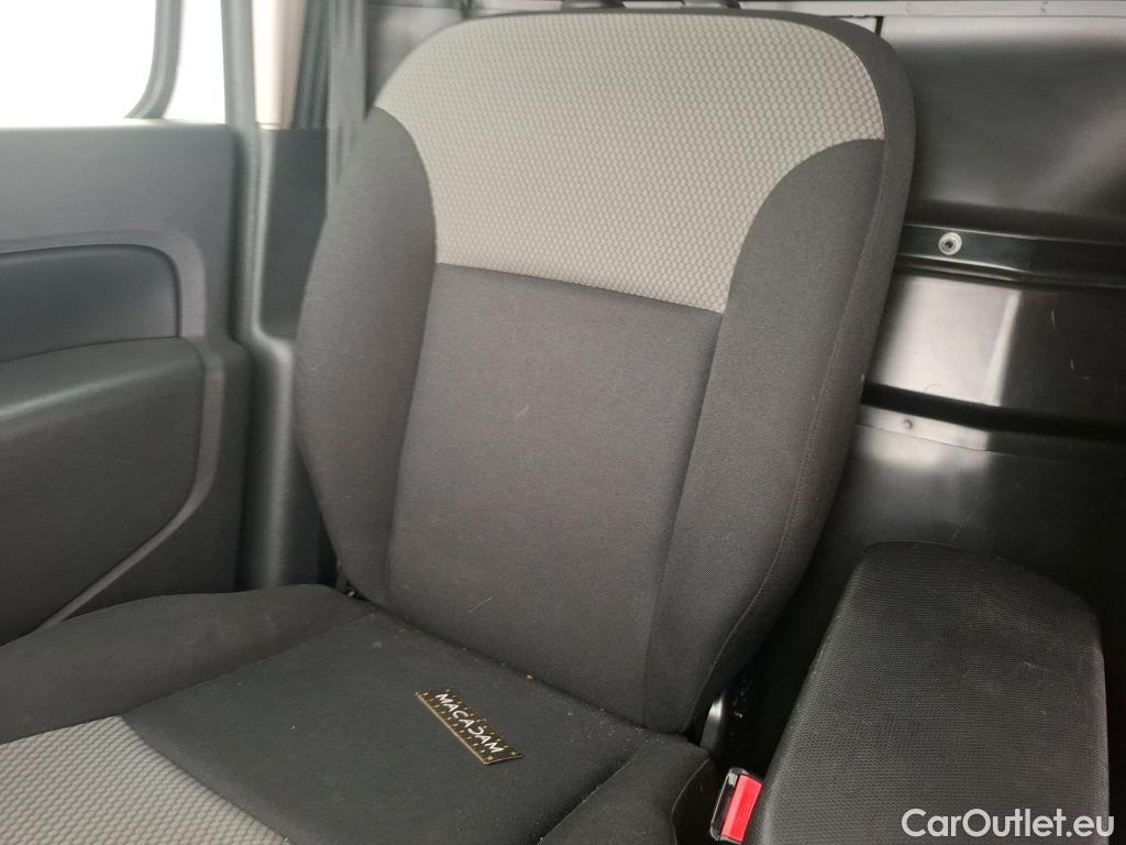  Renault  Kangoo  II Express Extra (Série Spéciale) 1.5 dCi 80CV BVM6 E6dT #64