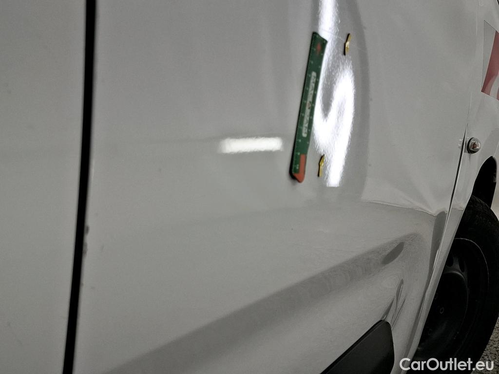  Toyota  Proace TOYOTA  City / 2019 / 4P / Fourgonnette 1.5 Medium 100 D-4D Business #5