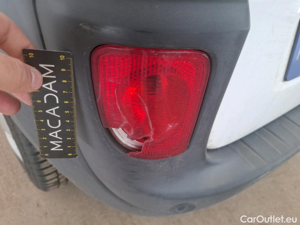  Renault  Kangoo  II Express Extra (Série Spéciale) 1.5 dCi 80CV BVM6 E6dT #48