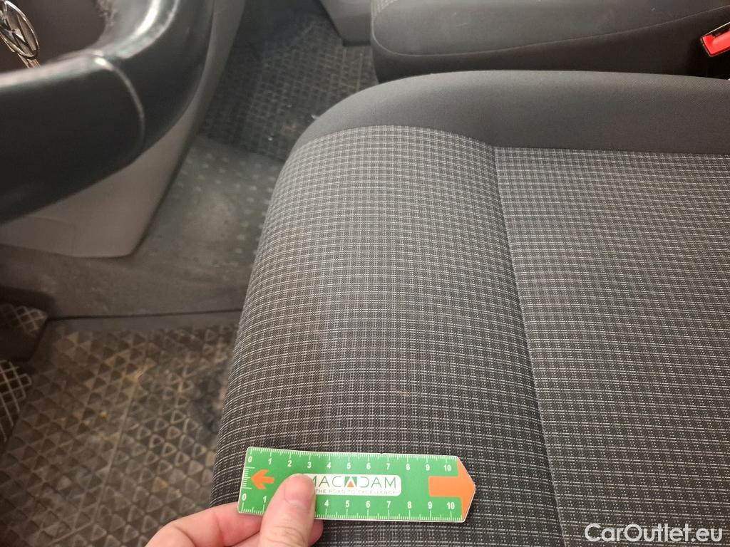  Volkswagen  Transporter VOLKSWAGEN  / 2019 / 4P / Fourgon tôlé 2.0 TDi 150 DSG7 L1H1 Business #25