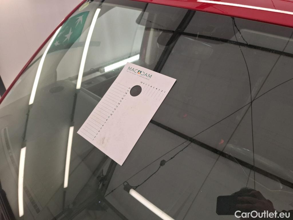  Volkswagen  Transporter VOLKSWAGEN  / 2019 / 4P / Fourgon tôlé 2.0 TDi 150 DSG7 L1H1 Business #15