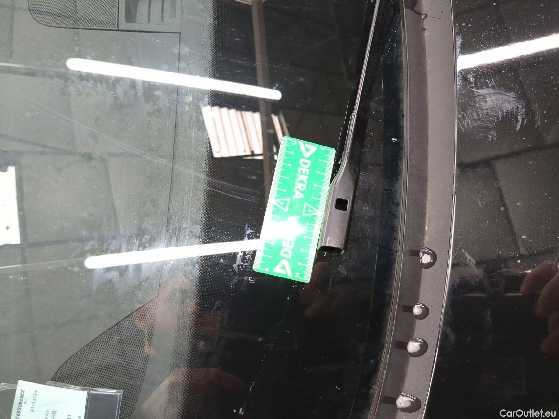  Audi  A4 AUDI  Avant / 2019 / 5P / Break 35 TFSI 150 S tronic Business line OPERATION STOCK #15