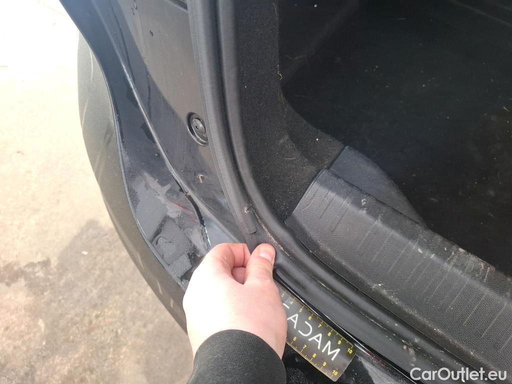  Citroen  C4  X Feel Pack 1.2 PureTech 130CV BVA8 6E #5