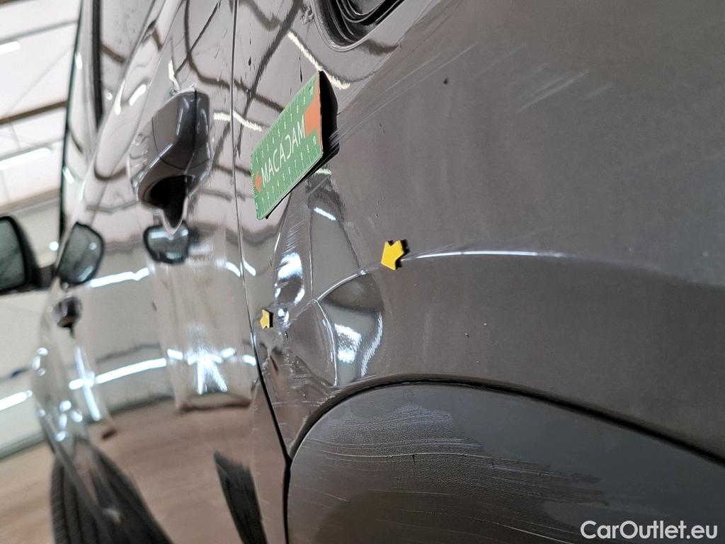  DS  DS7 DS DS 7 Crossback / 2017 / 5P / SUV E-TENSE 4x4 300 Louvre(SL) #3