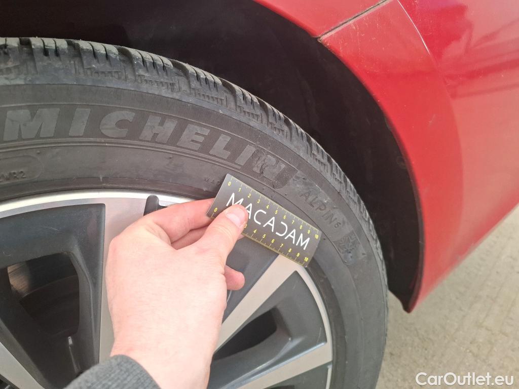  Bmw  Serie 3 Série 3 Touring 320 d Lounge 2.0 190CV BVA8 E6d #16