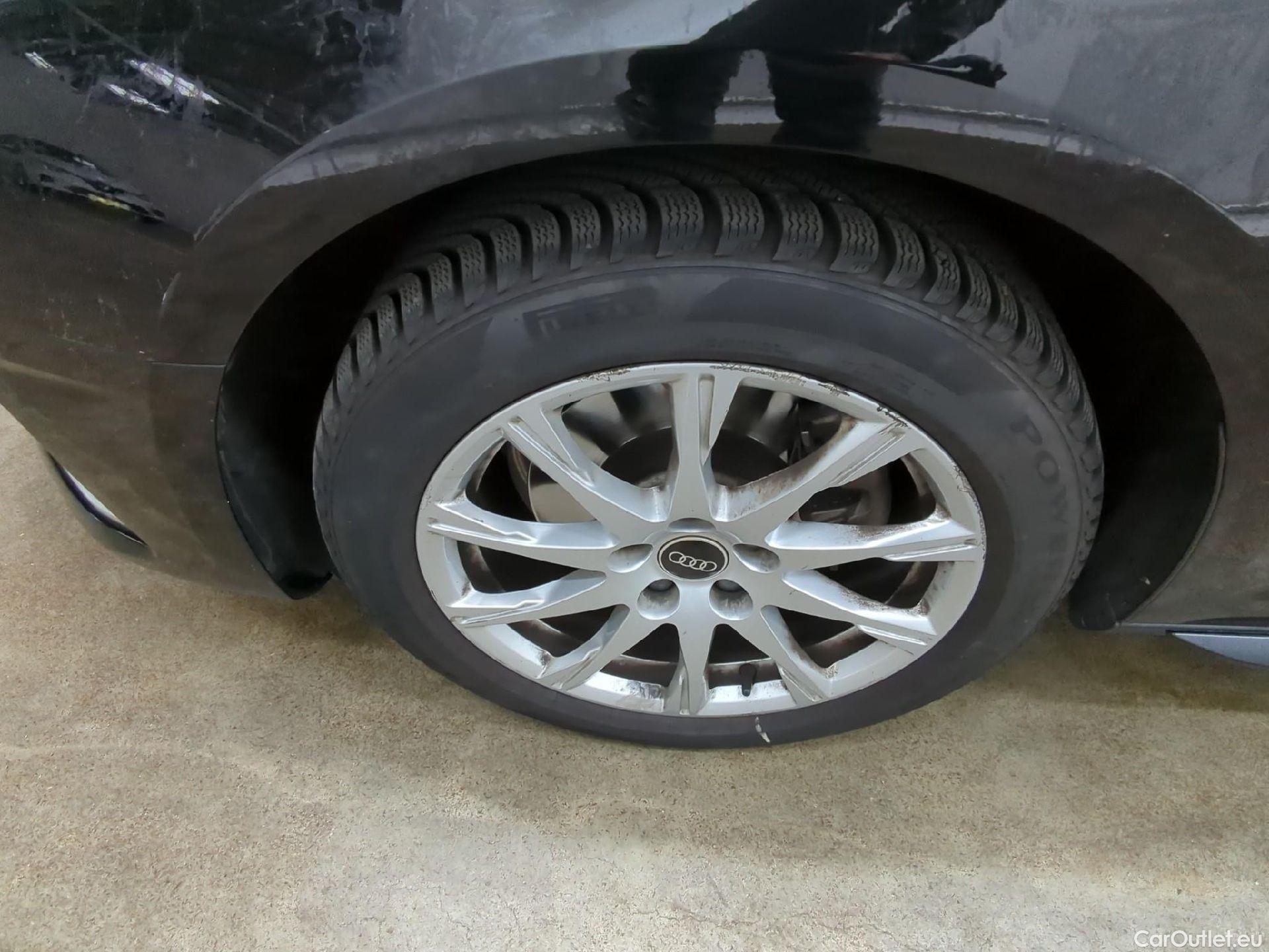  Audi  A4 AUDI  Avant / 2019 / 5P / Break 35 TFSI 150 S tronic Business line OPERATION STOCK #2