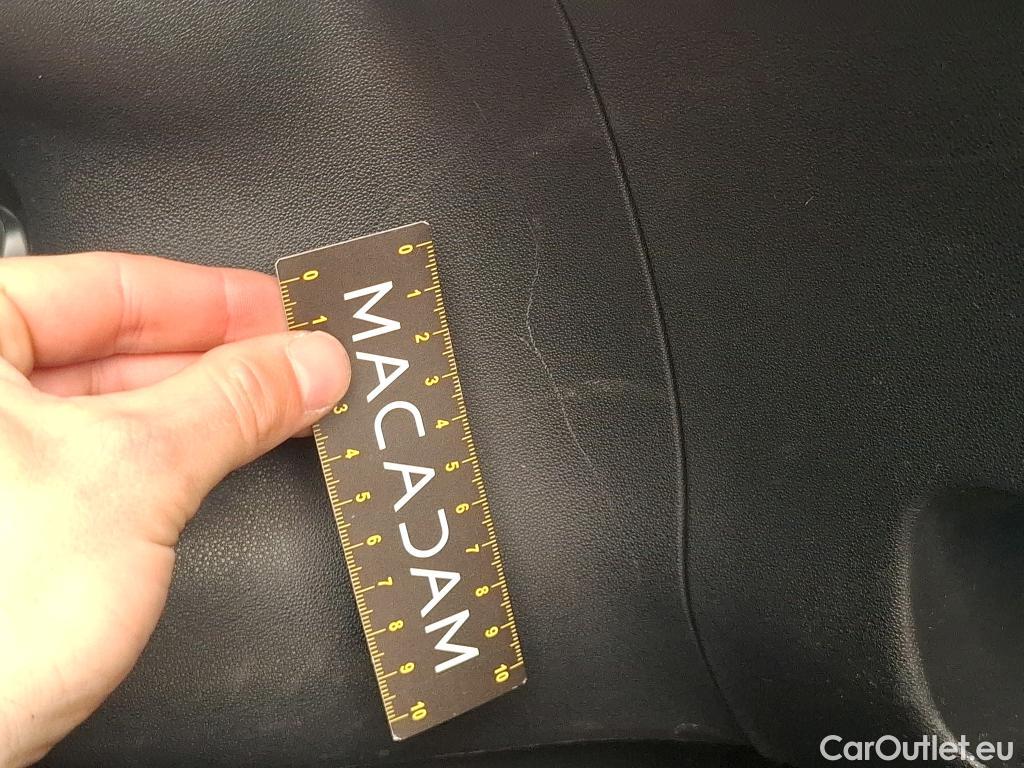  Citroen  C4 Cactus  Feel Business 1.5 BlueHDi 100CV BVM6 E6d #31