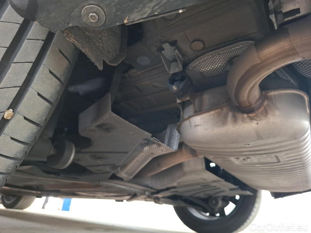  Bmw  Serie 1 BMW Série 1 / 2019 / 5P / Berline 118i DKG7 Business Design / VO RECONDITIONNE - PHOTOS AVANT RECONDITIONNEMENT #22