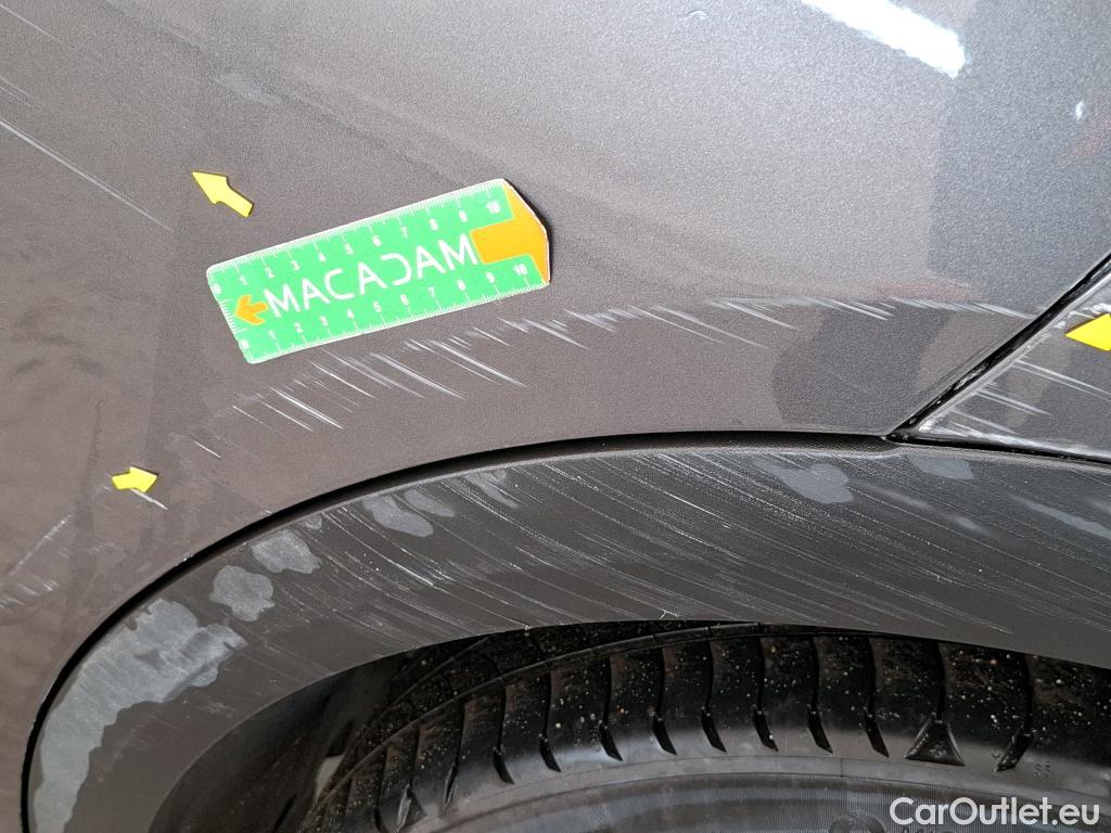  DS  DS7 DS DS 7 Crossback / 2017 / 5P / SUV E-TENSE 4x4 300 Louvre(SL) #11