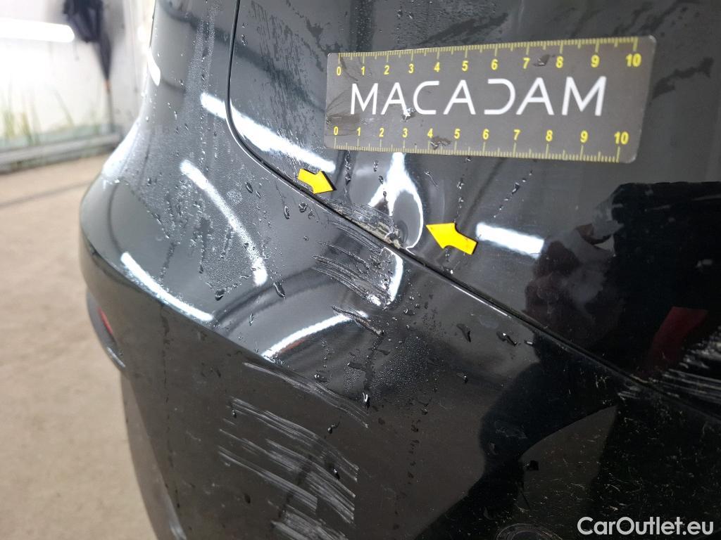  Audi  A3 AUDI  Sportback / 2020 / 5P / Berline 35 TFSI 150 MHEV S Tronic Design Luxe #16