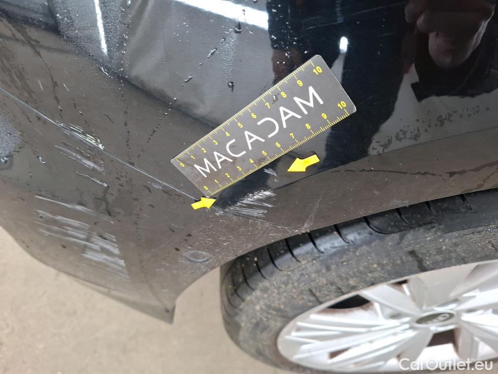  Audi  A3 AUDI  Sportback / 2020 / 5P / Berline 35 TFSI 150 MHEV S Tronic Design Luxe #15