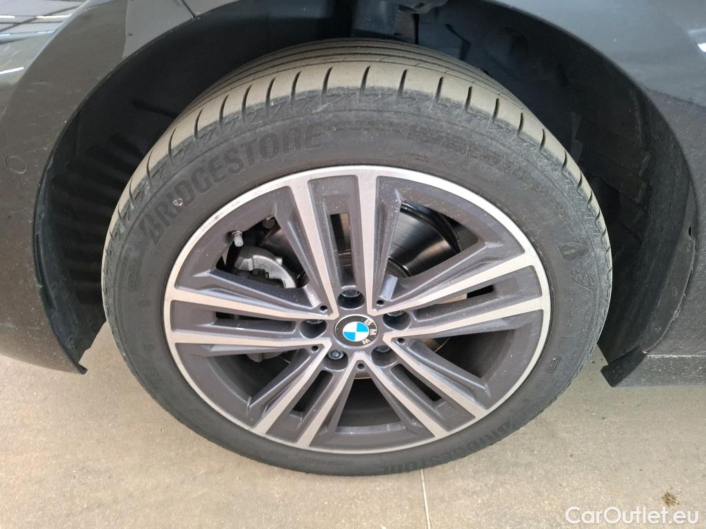  Bmw  Serie 1 BMW Série 1 / 2019 / 5P / Berline 118i DKG7 Business Design / VO RECONDITIONNE - PHOTOS AVANT RECONDITIONNEMENT #11