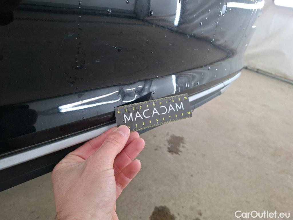  Audi  A3 AUDI  Sportback / 2020 / 5P / Berline 35 TFSI 150 MHEV S Tronic Design Luxe #9