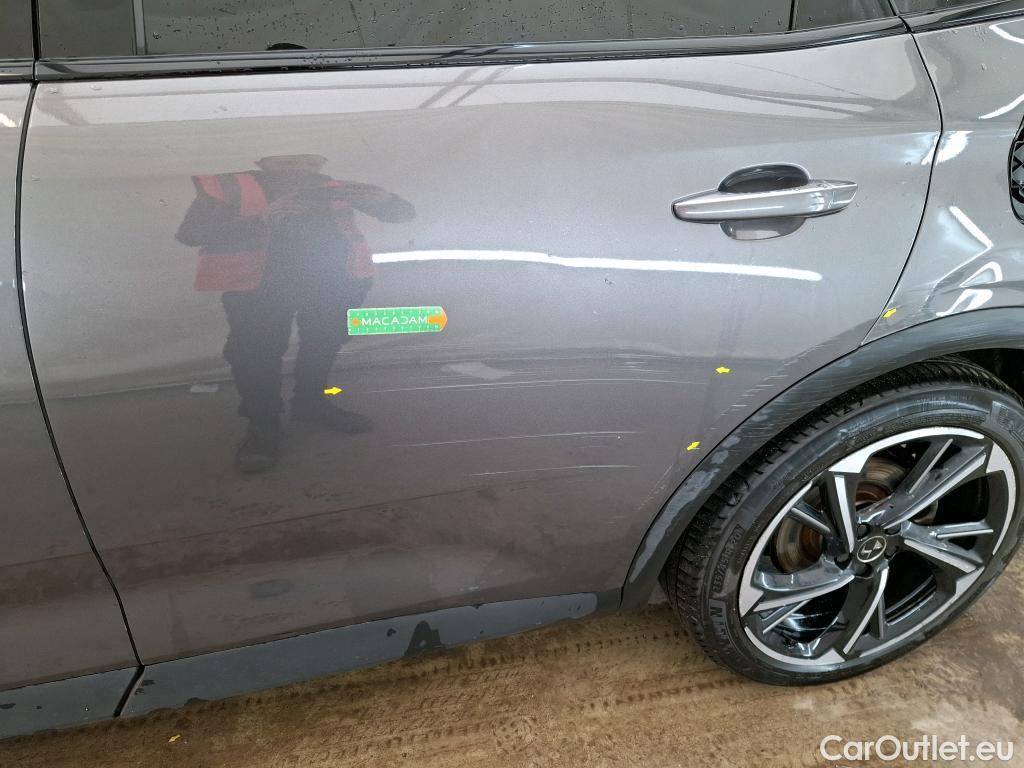  DS  DS7 DS DS 7 Crossback / 2017 / 5P / SUV E-TENSE 4x4 300 Louvre(SL) #8