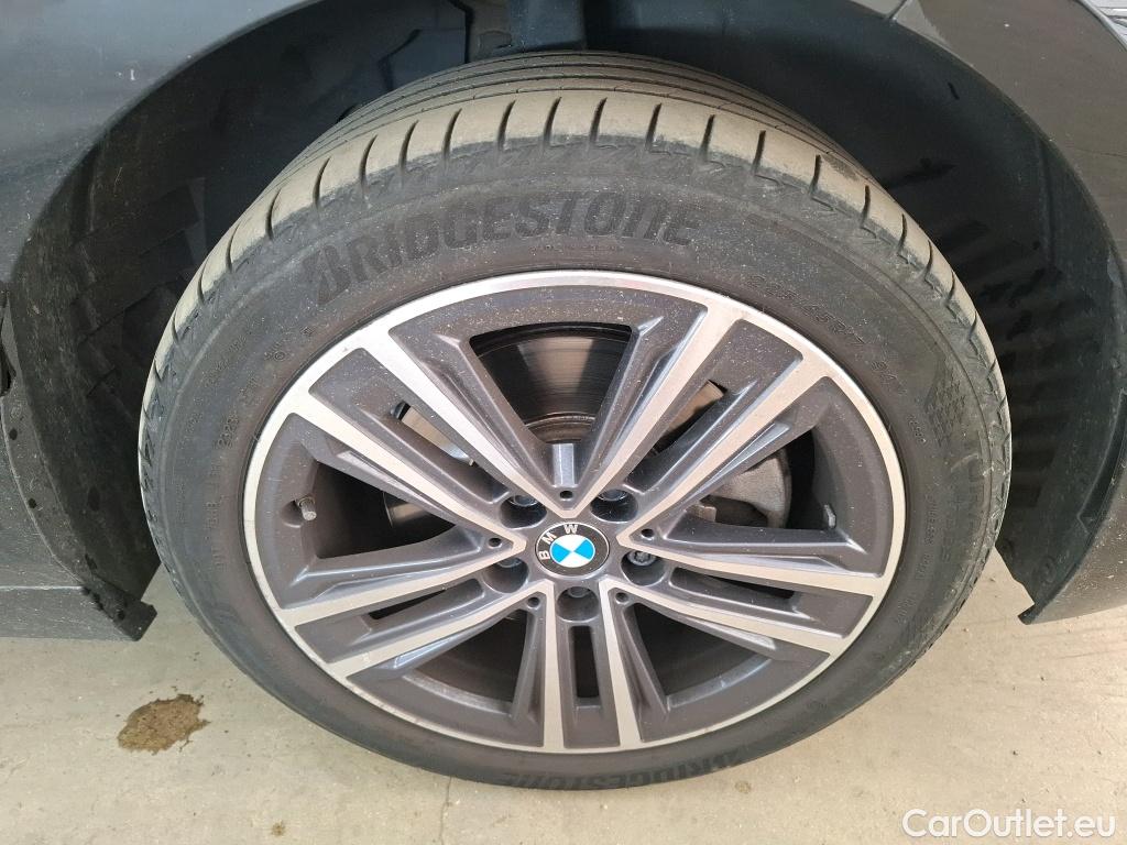  Bmw  Serie 1 BMW Série 1 / 2019 / 5P / Berline 118i DKG7 Business Design / VO RECONDITIONNE - PHOTOS AVANT RECONDITIONNEMENT #16