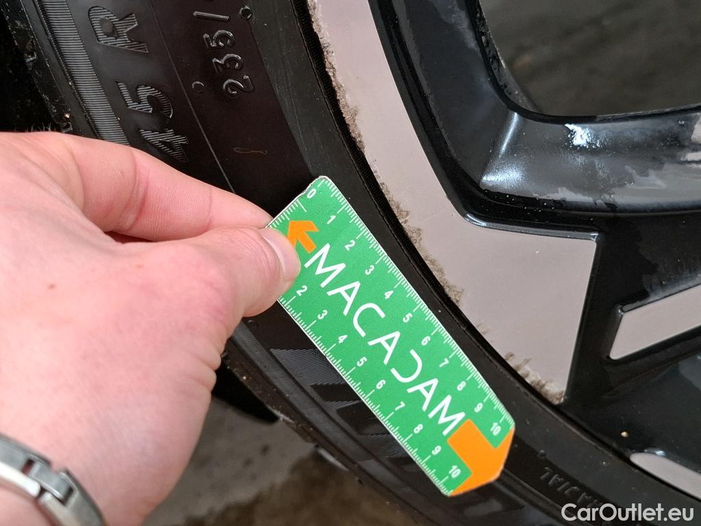  DS  DS7 DS DS 7 Crossback / 2017 / 5P / SUV E-TENSE 4x4 300 Louvre(SL) #30