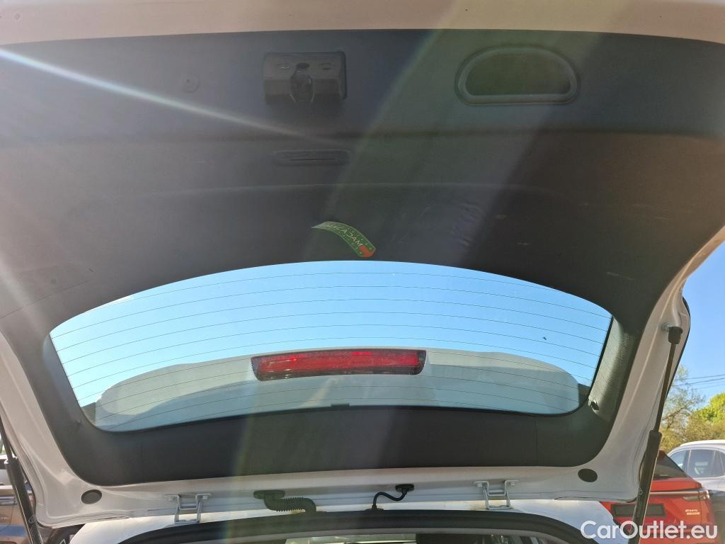  Hyundai  Konna Kona Business Hybrid 2WD 1.6 GDI 140CV BVA6 E6d #4