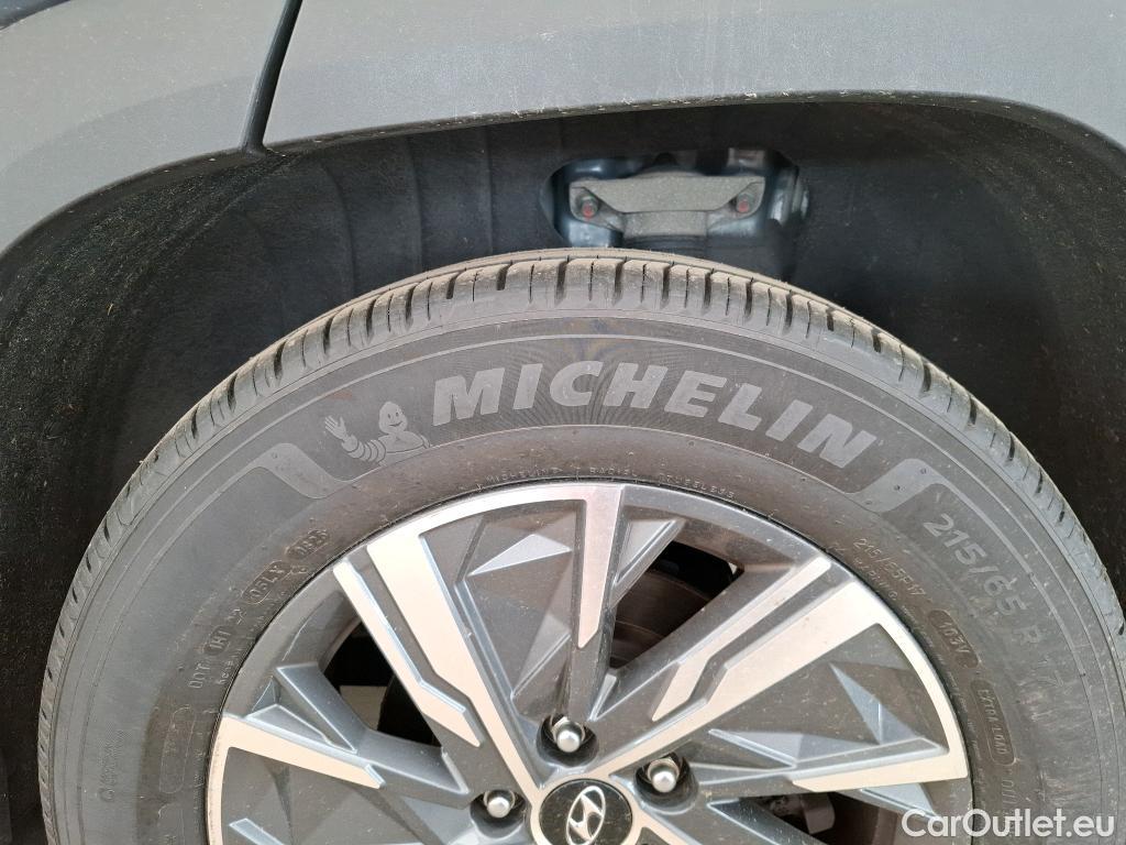  Hyundai  Tucson  Business Mild-Hybrid 2WD 1.6 CRDI 135CV BVA7 E6d #12