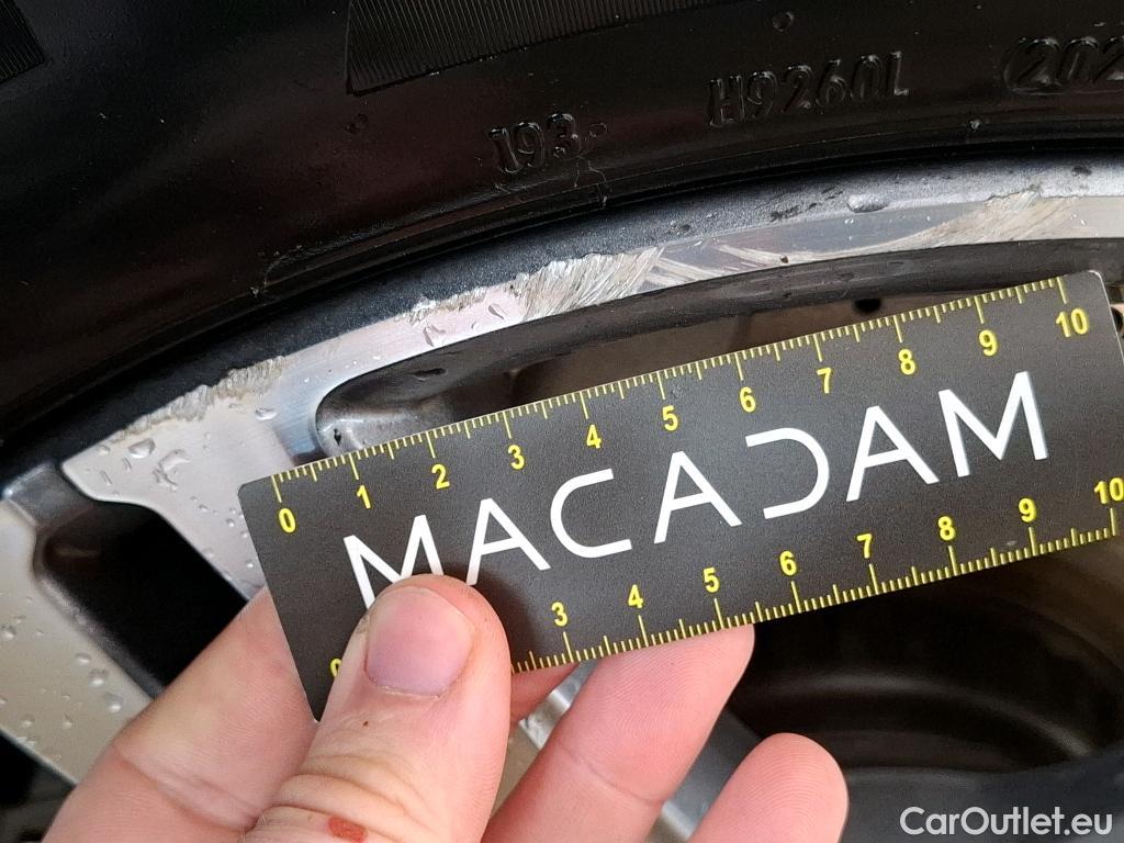  Mercedes  G-Klasee MERCEDES-BENZ GLC / 2019 / 5P / SUV 2.0 GLC 300 E BUSINESS LINE 4MATIC #16