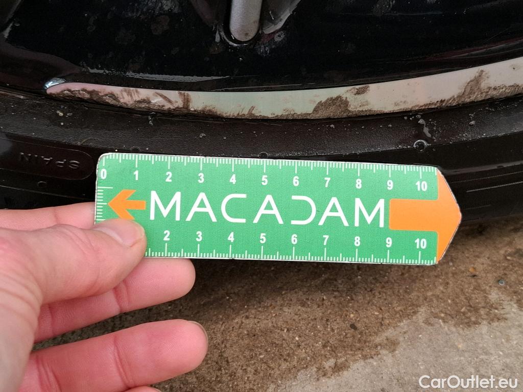  DS  DS7 DS DS 7 Crossback / 2017 / 5P / SUV E-TENSE 4x4 300 Louvre(SL) #45