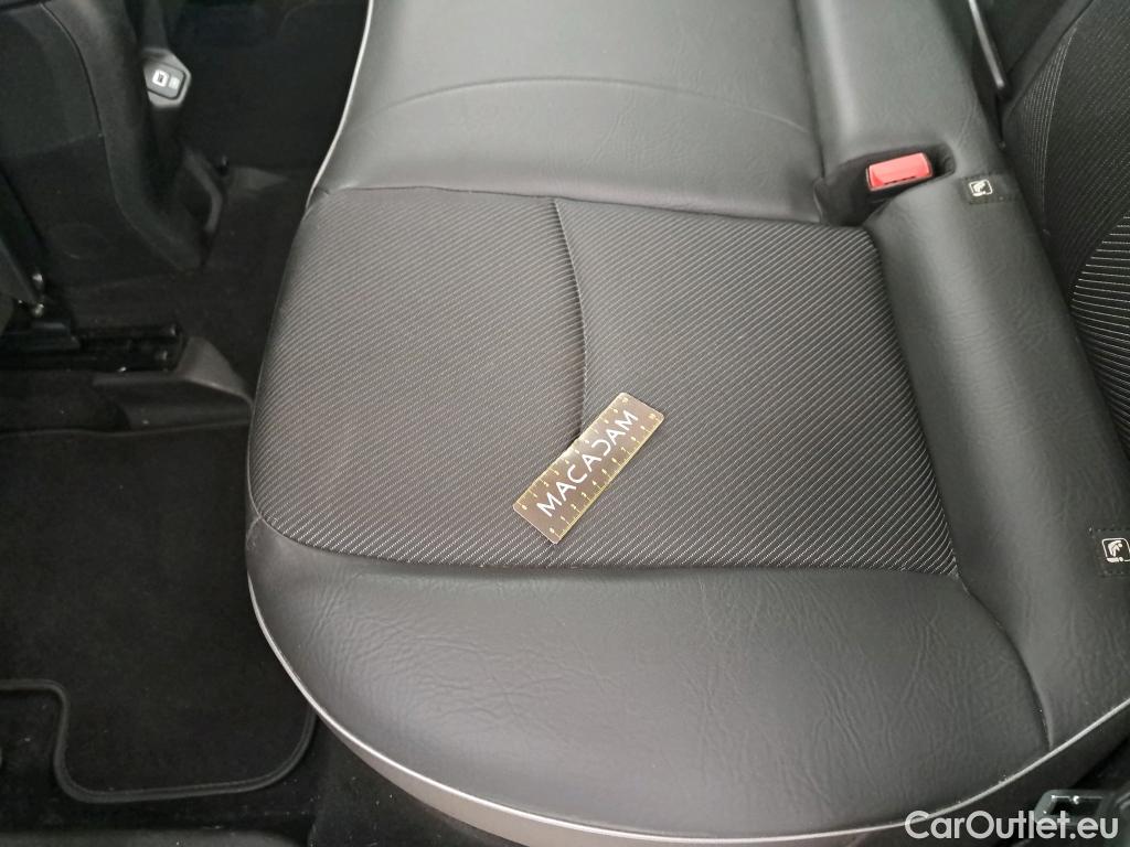  Fiat  500 FIAT X / 2018 / 5P / SUV 1.0 FFly T T3 120ch Cross #8