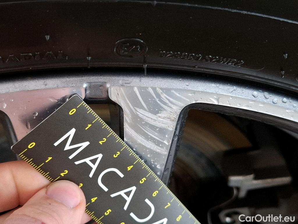  Mercedes  G-Klasee MERCEDES-BENZ GLC / 2019 / 5P / SUV 2.0 GLC 300 E BUSINESS LINE 4MATIC #10