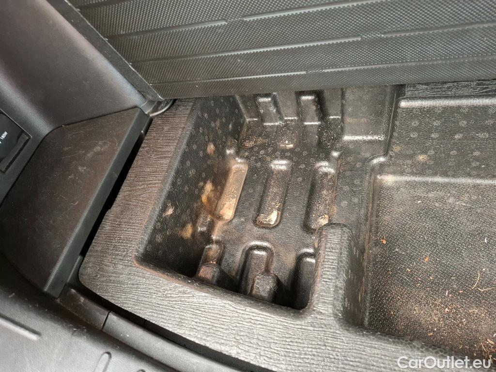  Hyundai  Tucson  Business Mild-Hybrid 2WD 1.6 CRDI 135CV BVA7 E6d #10