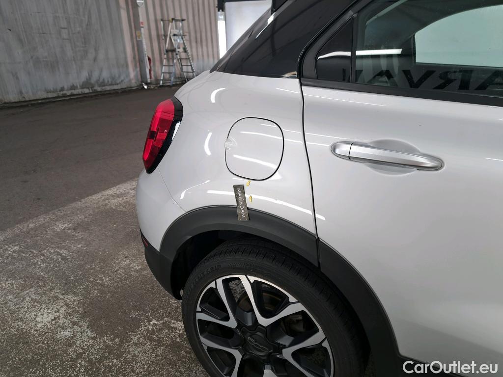  Fiat  500 FIAT X / 2018 / 5P / SUV 1.0 FFly T T3 120ch Cross #1