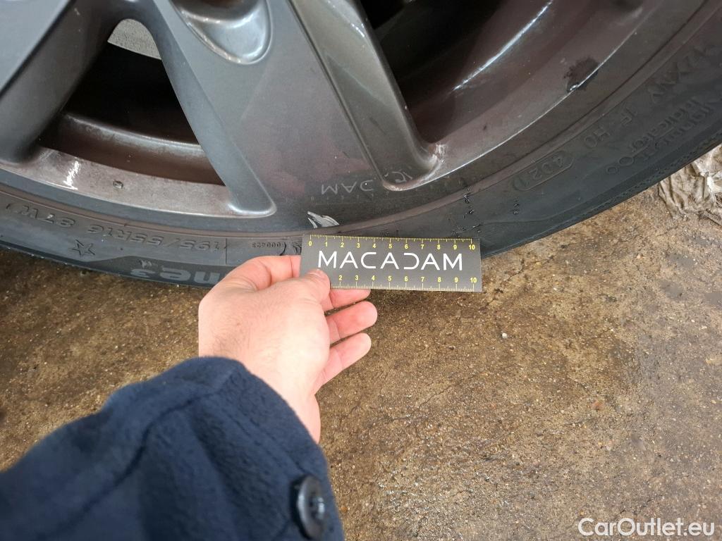  Mini  Mini   / 2021 / 3P / Berline Cooper SE Finition Essential 184 ch BVA #28