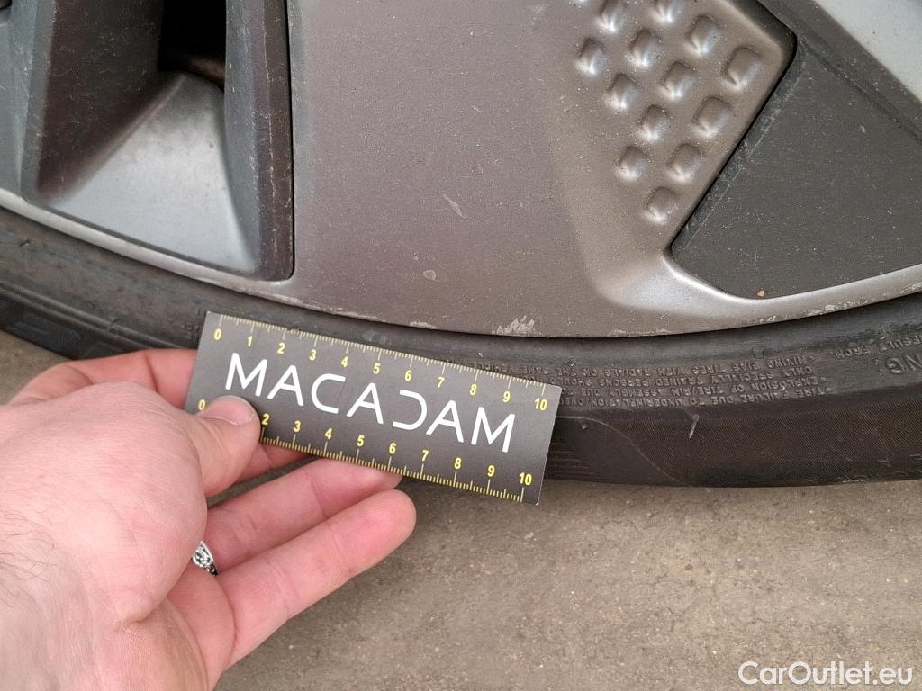  Hyundai  Konna Kona Business Electrique 2WD 64kWh BVA #33