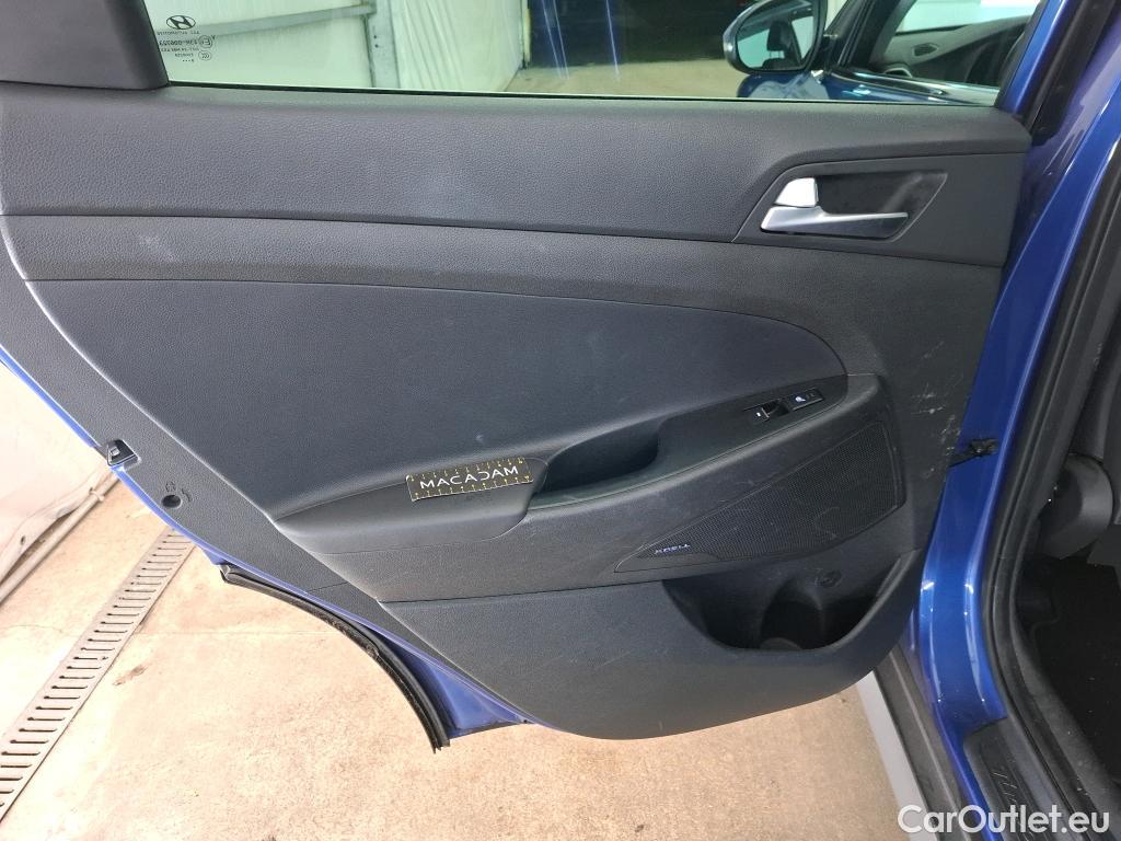  Hyundai  Tucson  Executive 2WD 1.6 CRDi 135CV BVA7 E6dT #3