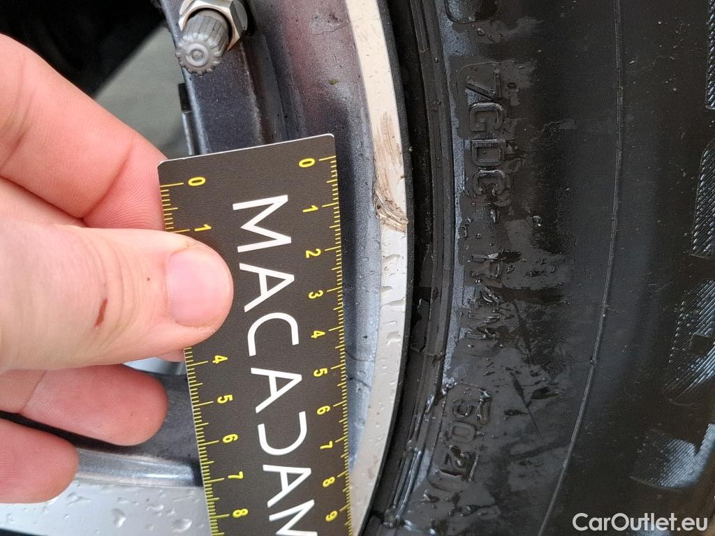  Mercedes  G-Klasee MERCEDES-BENZ GLC / 2019 / 5P / SUV 2.0 GLC 300 E BUSINESS LINE 4MATIC #13